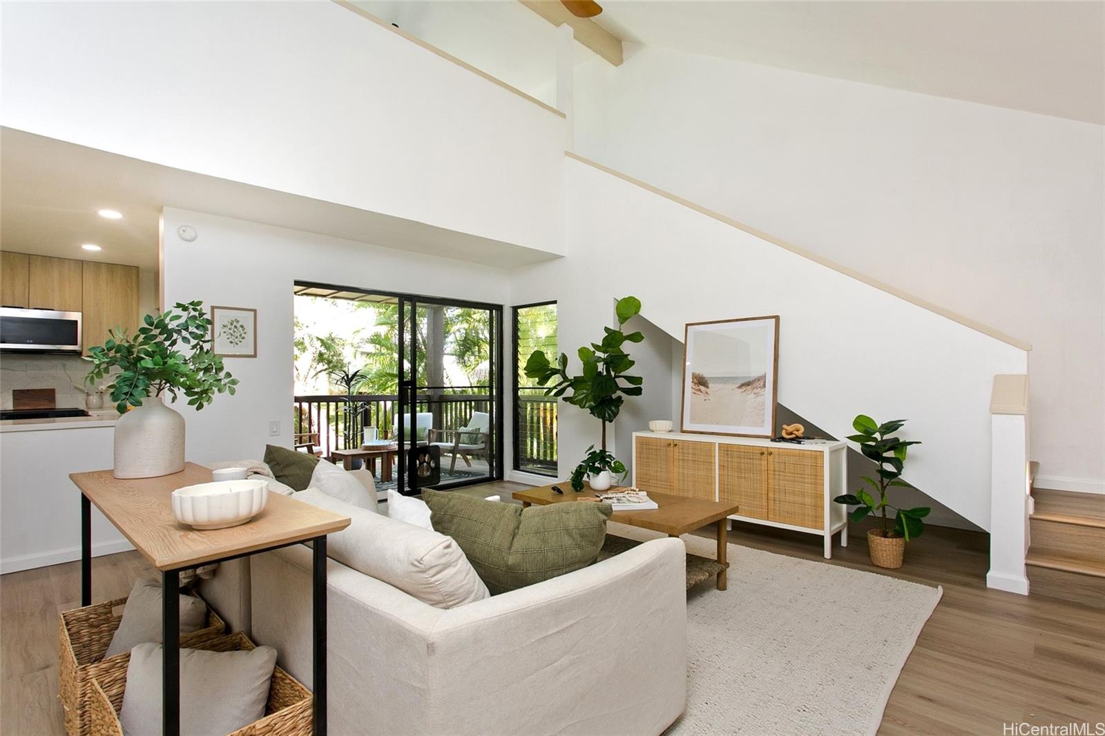 Puu Alii 2-2 condo # 2324, Kaneohe, Hawaii - photo 2 of 19