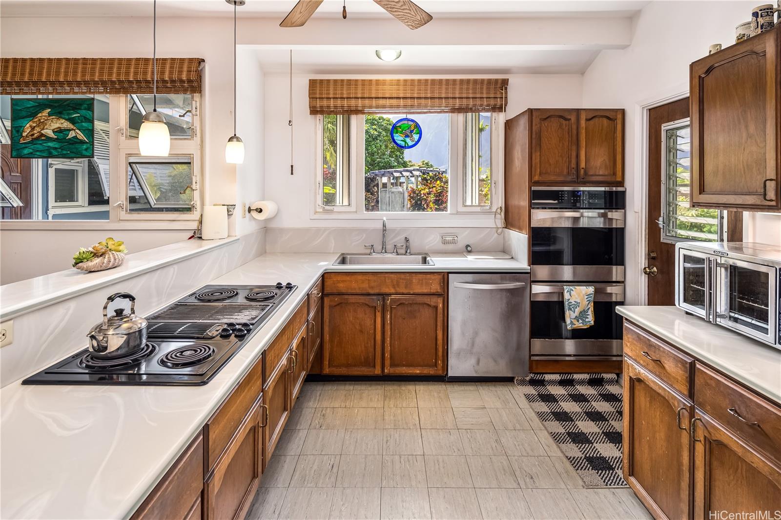 46-161  Nahiku Place Alii Shores, Kaneohe home - photo 13 of 25