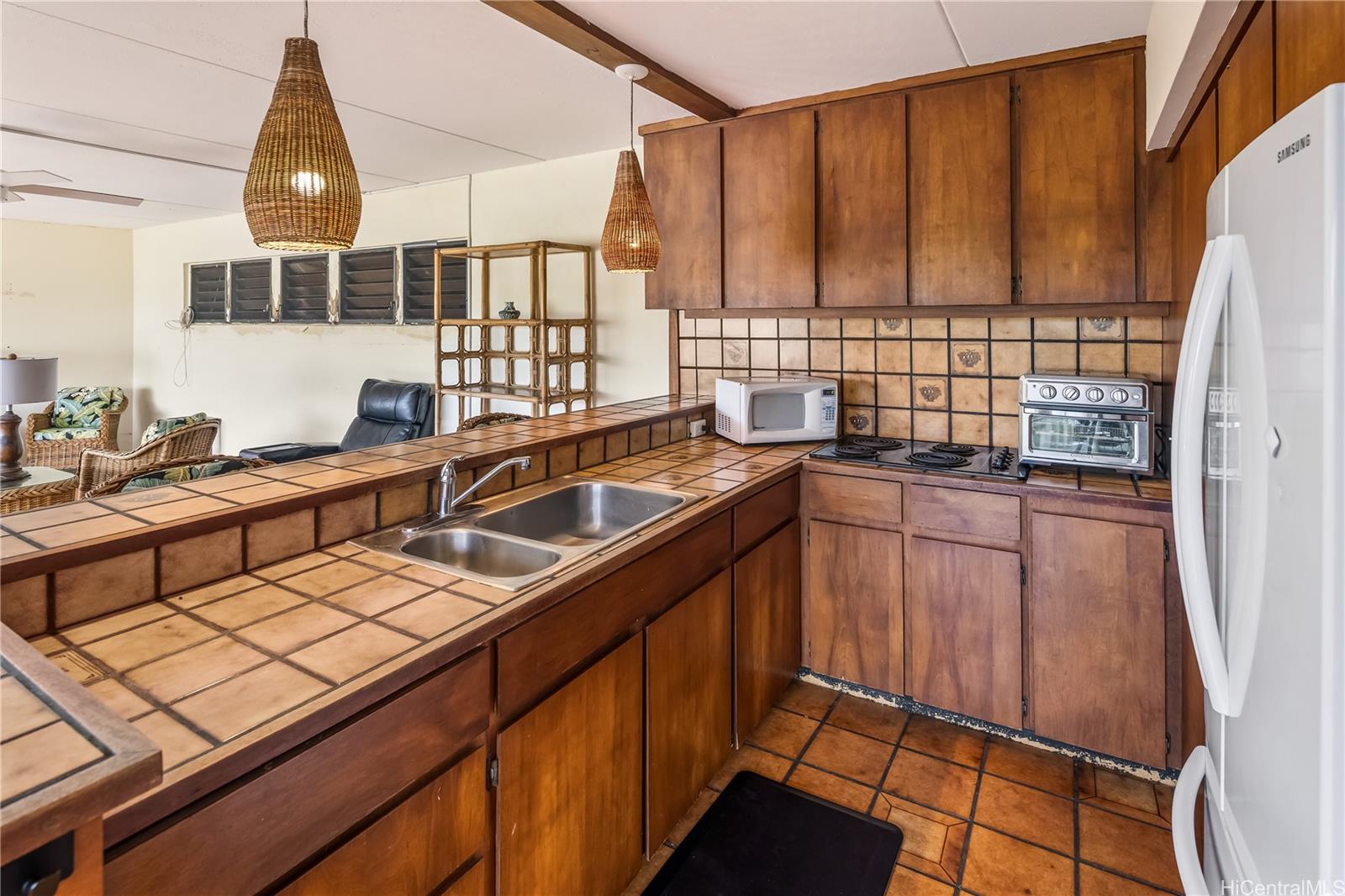 46-161  Nahiku Place Alii Shores, Kaneohe home - photo 14 of 25