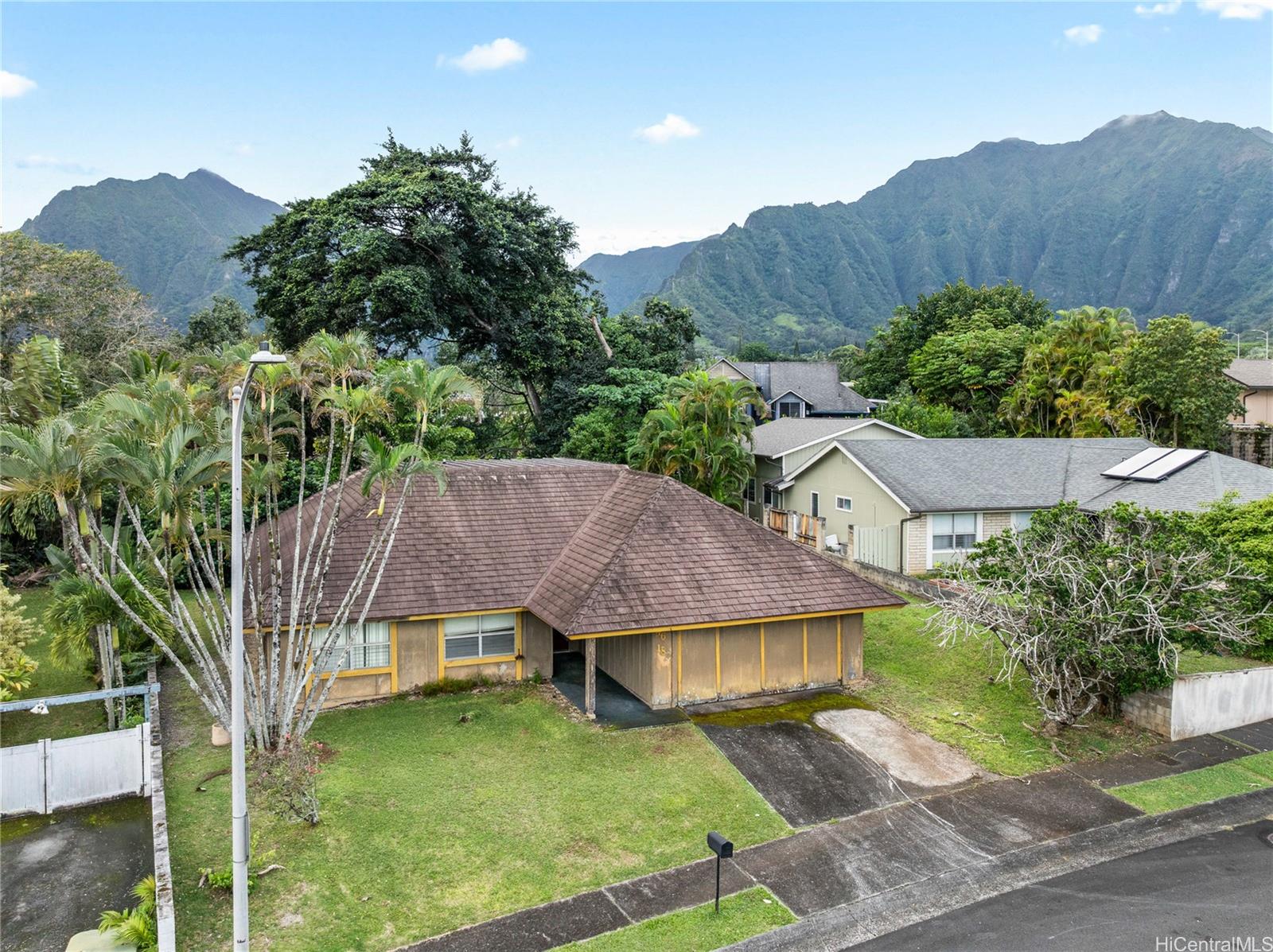 46-180  Kalali Place Haiku Park, Kaneohe home - photo 2 of 15