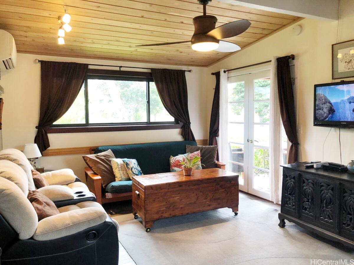 462 Ilimano St Kailua - Rental - photo 3 of 25