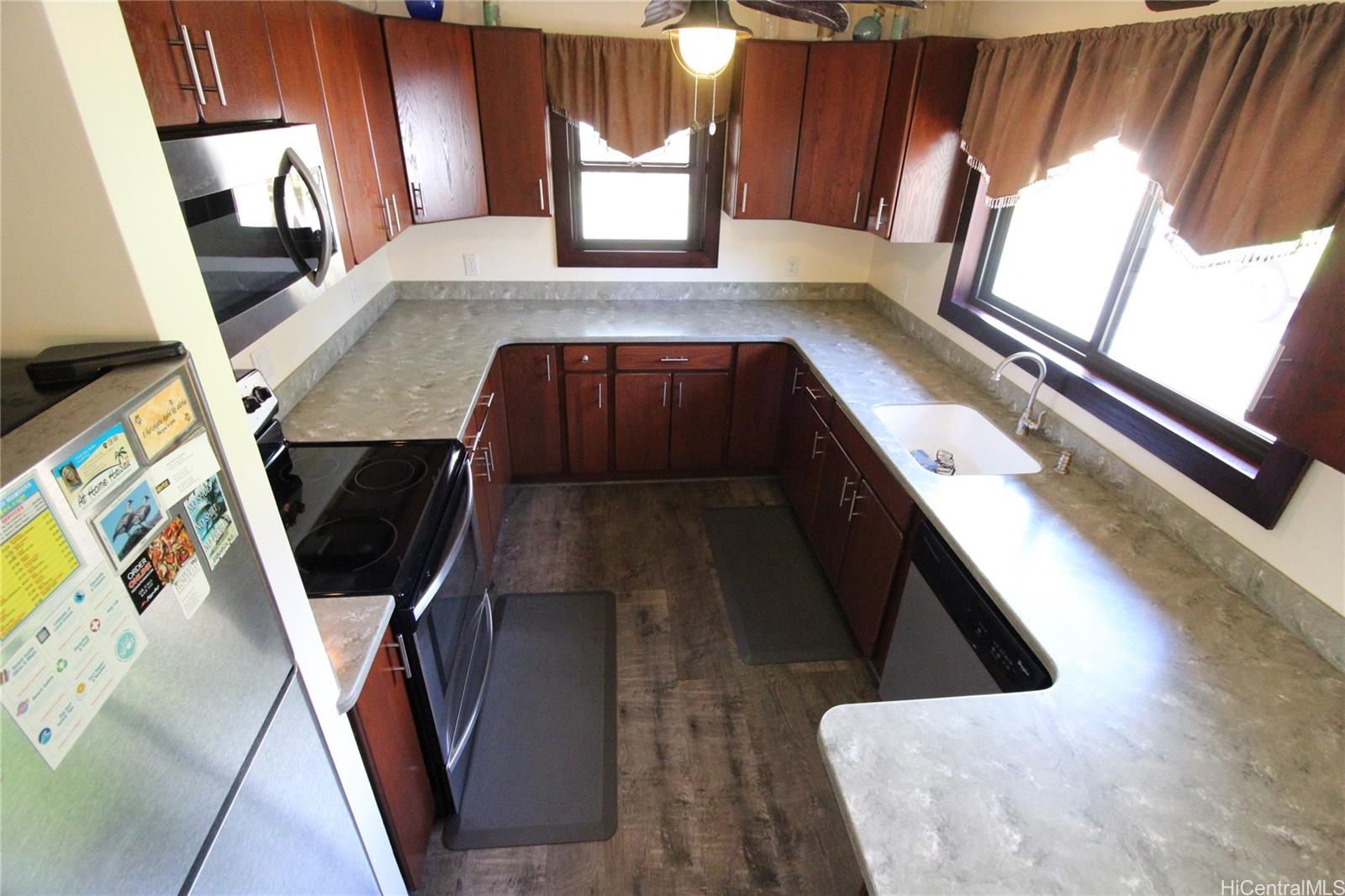 462 Ilimano St Kailua - Rental - photo 7 of 25