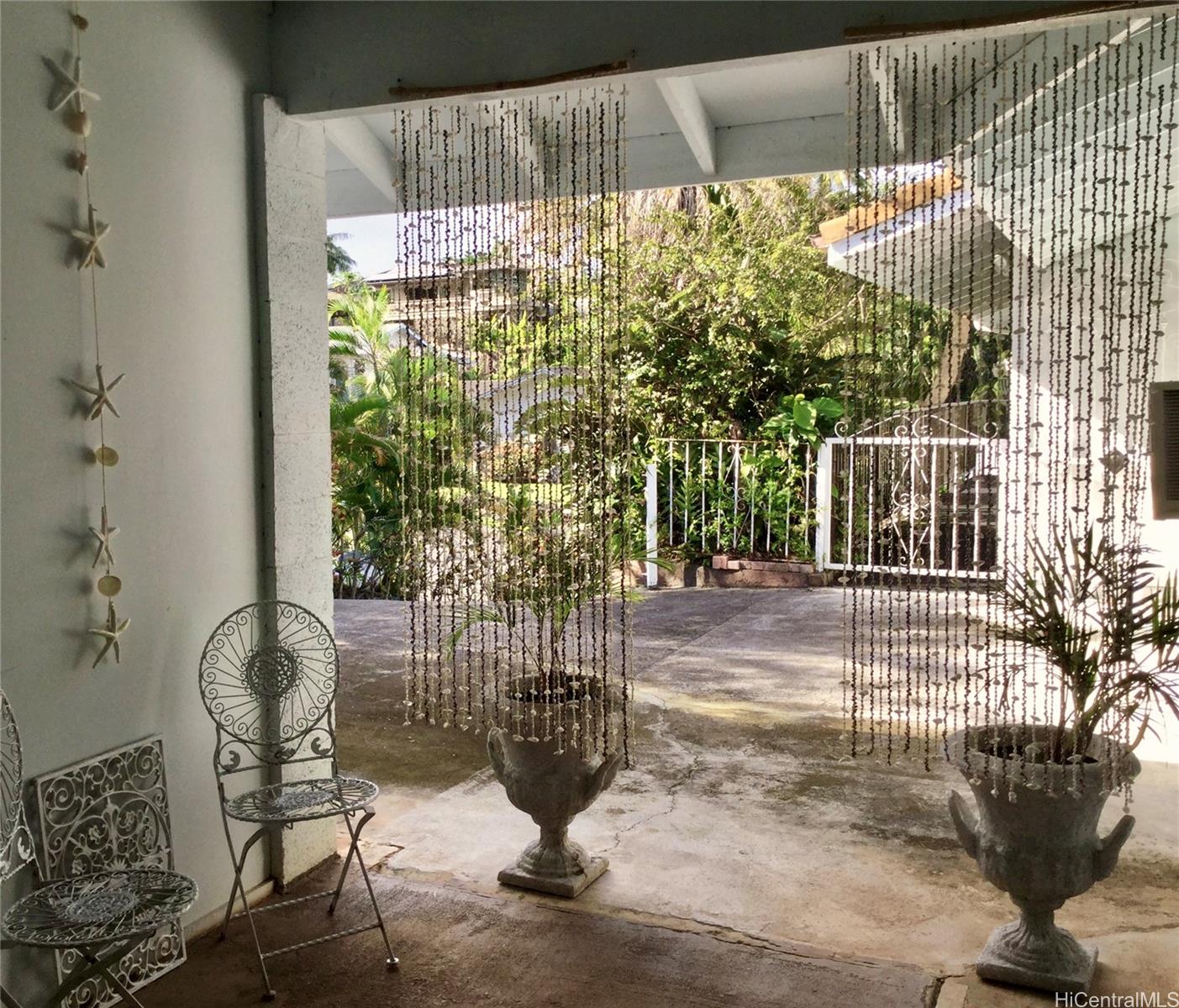 46-204  Yacht Club Street Alii Shores, Kaneohe home - photo 5 of 6