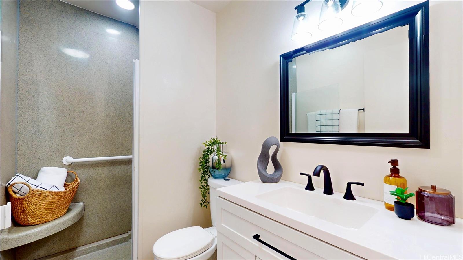 46-222  Ahui Nani Place Alii Bluffs, Kaneohe home - photo 15 of 25