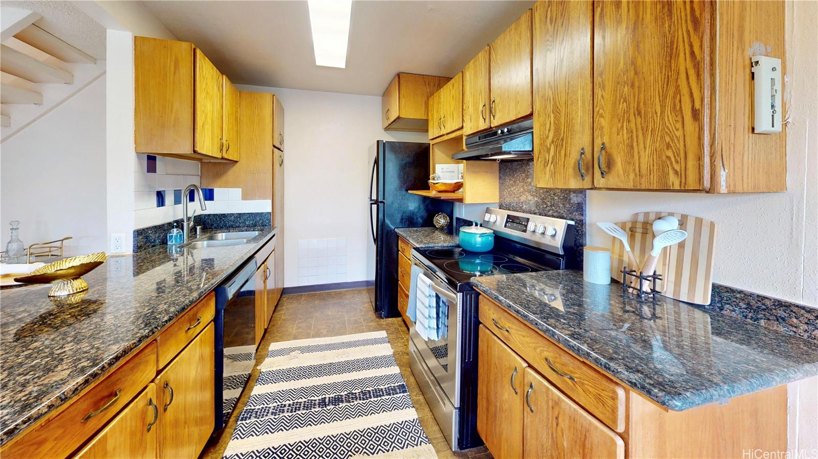 46-222  Ahui Nani Place Alii Bluffs, Kaneohe home - photo 5 of 24