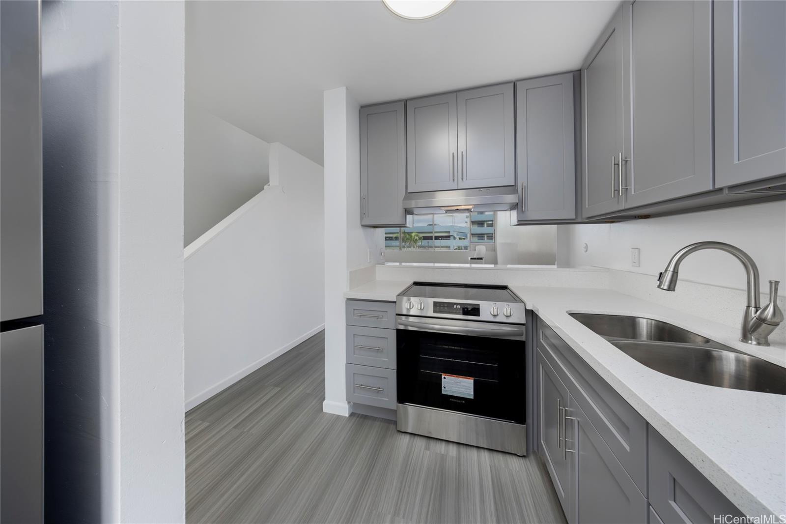 46-232 Kahuhipa St Kaneohe - Rental - photo 4 of 15