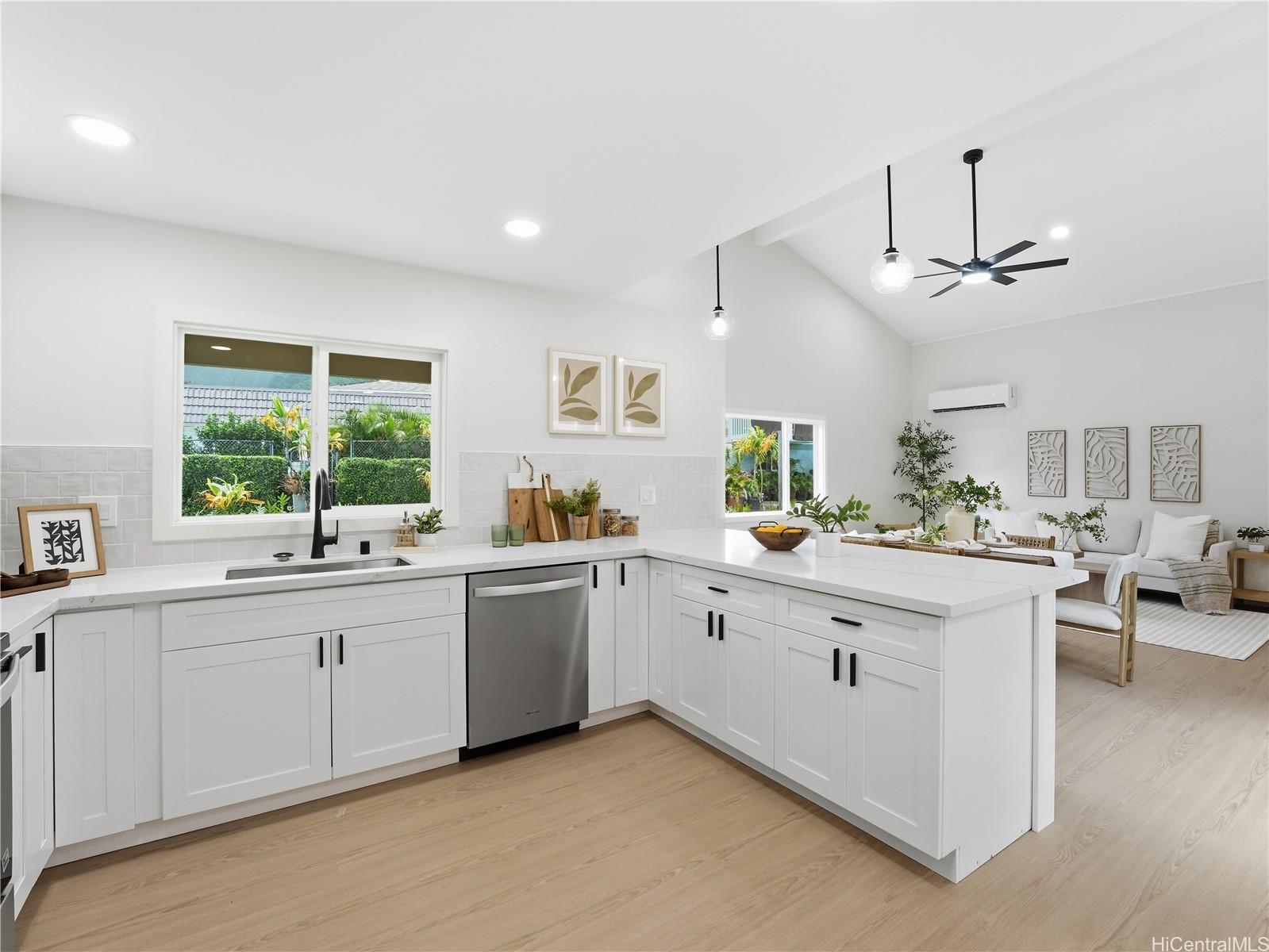 46-239  Haiku Road Crown Terrace, Kaneohe home - photo 6 of 25