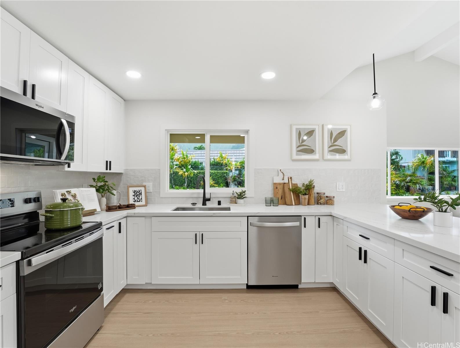 46-239  Haiku Road Crown Terrace, Kaneohe home - photo 7 of 25