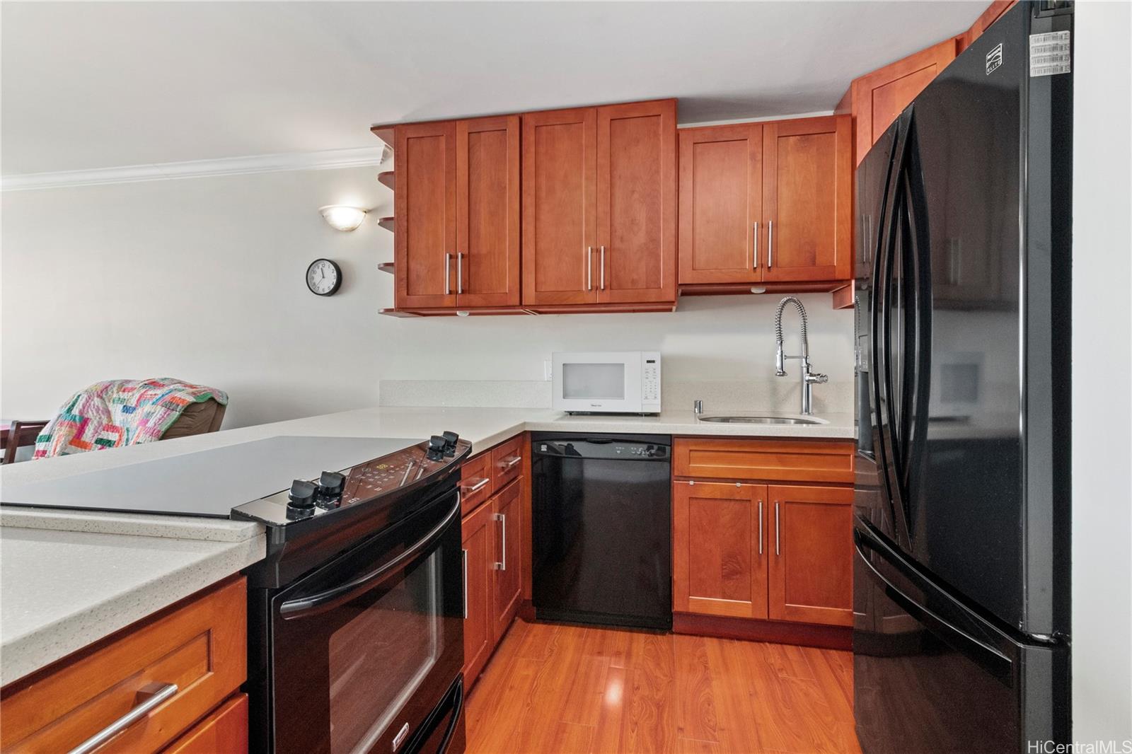 Hale Anaole Apts condo # A1004, Kaneohe, Hawaii - photo 4 of 17