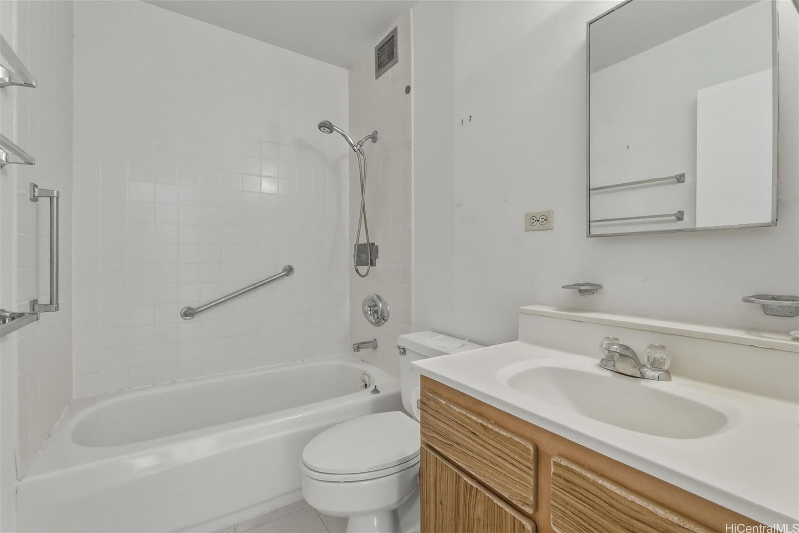 Hale Anaole Apts condo # A1205, Kaneohe, Hawaii - photo 12 of 25