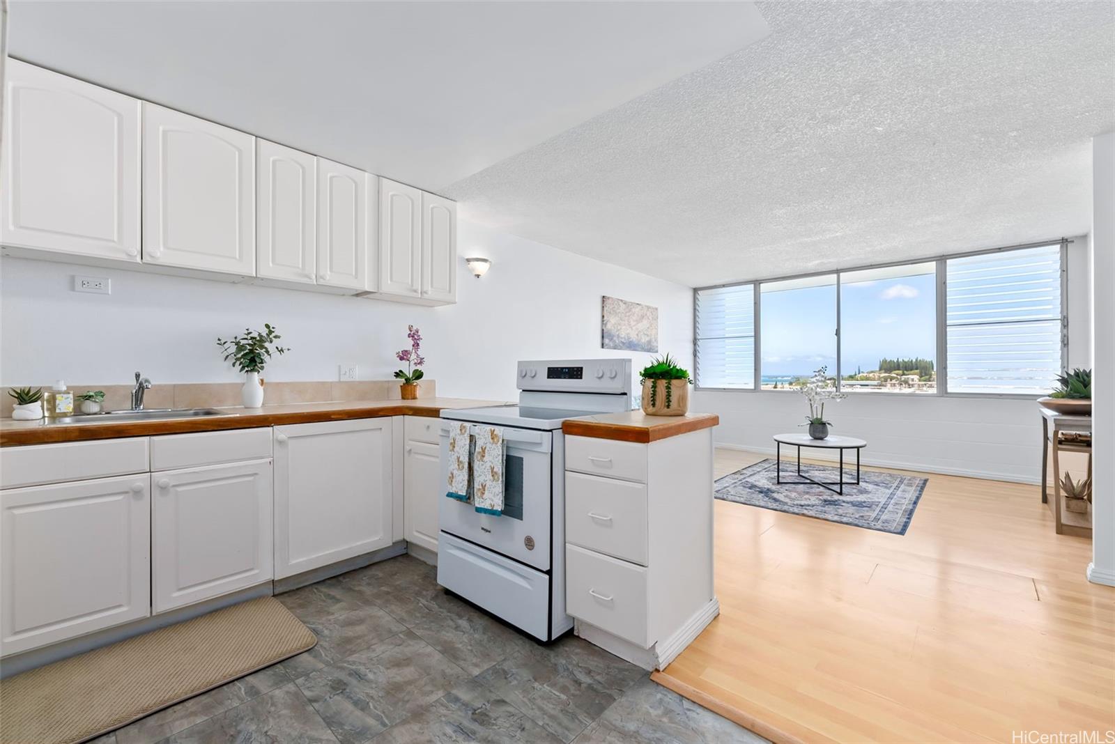 Hale Anaole Apts condo # A603, Kaneohe, Hawaii - photo 5 of 22