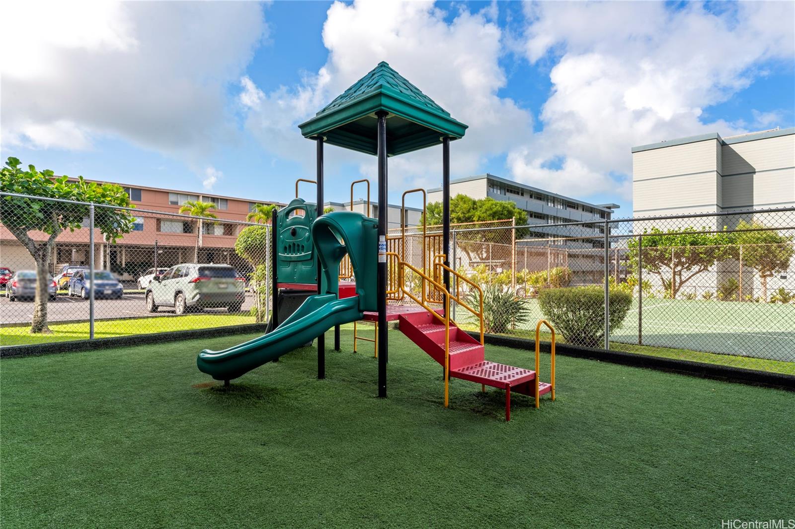 Hale Anaole Apts condo # 316B, Kaneohe, Hawaii - photo 21 of 23