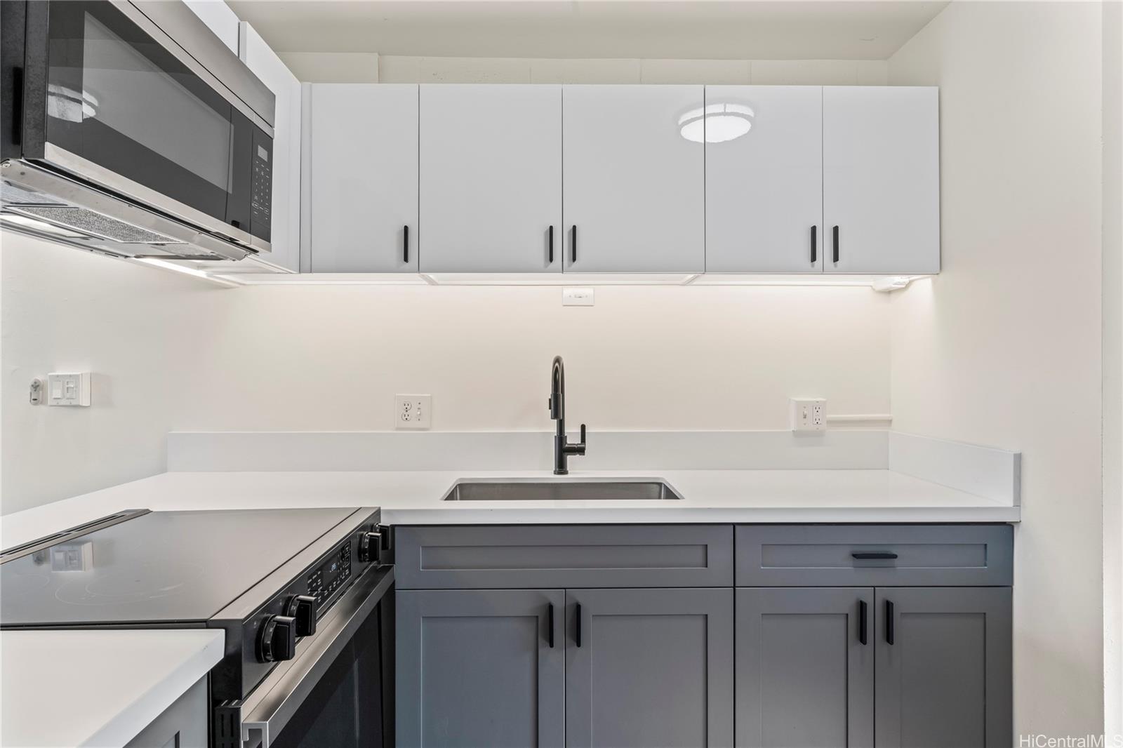 Hale Anaole Apts condo # 316B, Kaneohe, Hawaii - photo 6 of 23