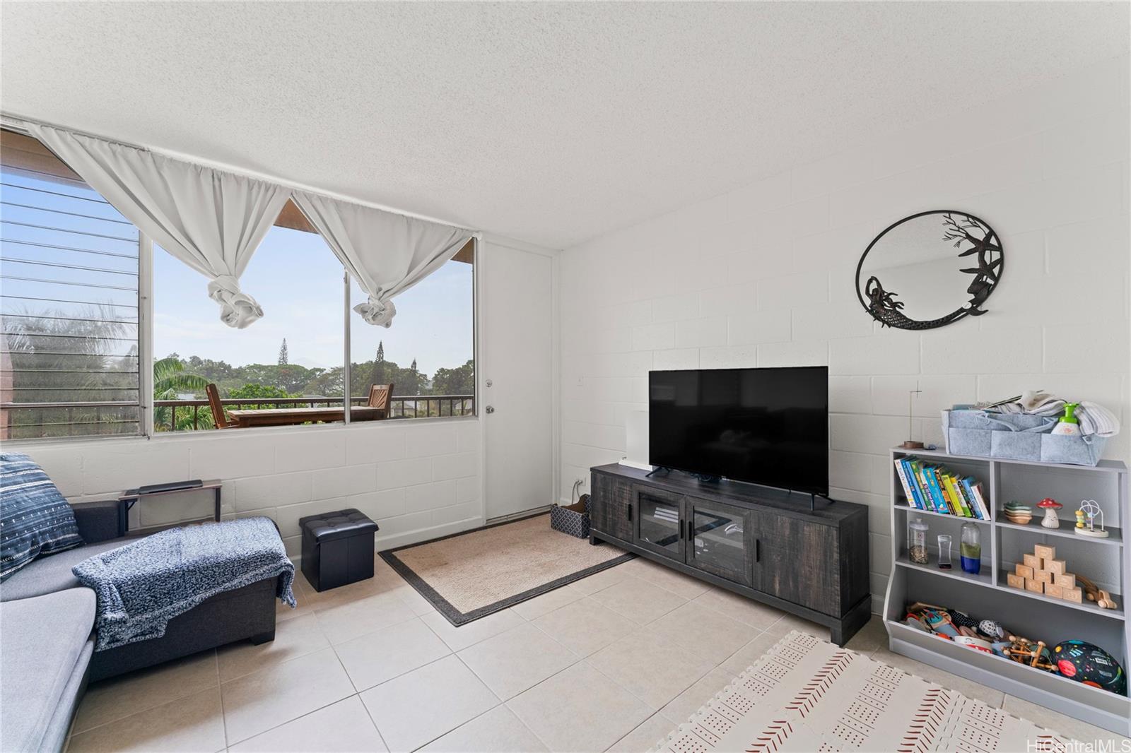 Hale Anaole Apts condo # 318B, Kaneohe, Hawaii - photo 6 of 25