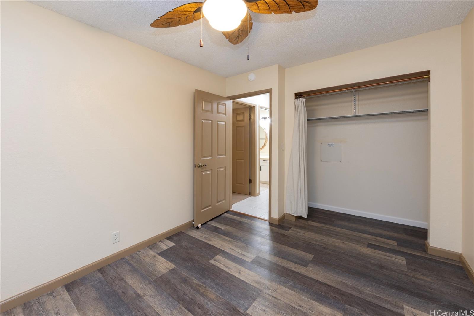 46-261 Kahuhipa St Kaneohe - Rental - photo 12 of 15