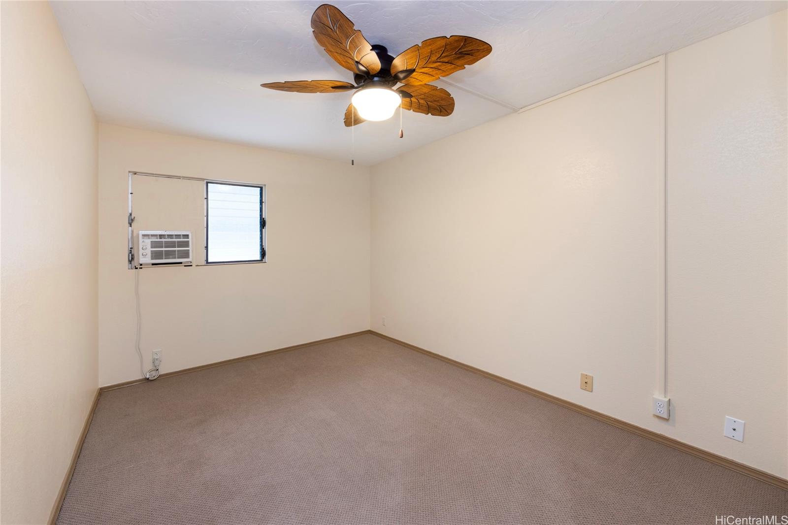 46-261 Kahuhipa St Kaneohe - Rental - photo 13 of 15