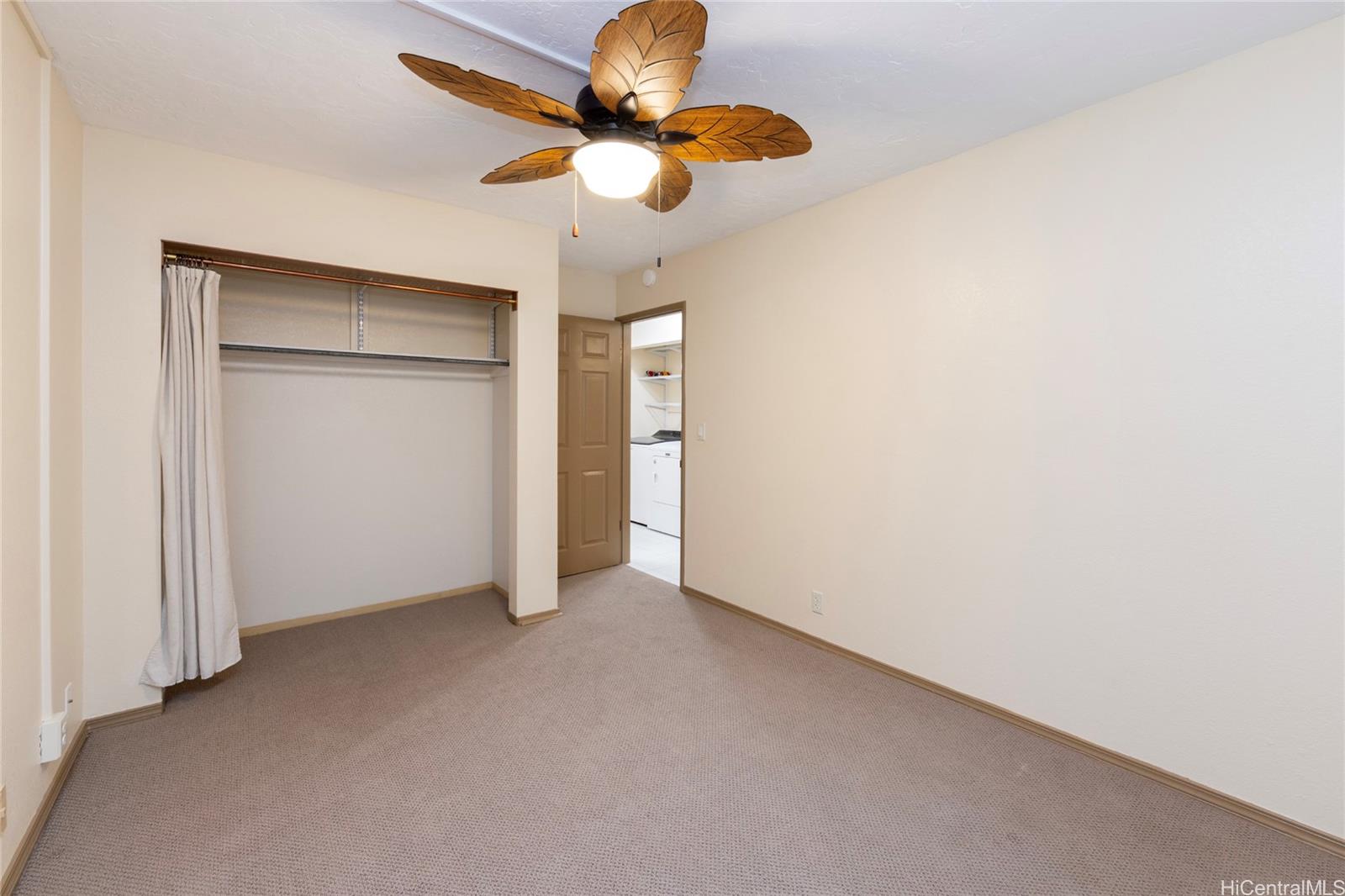 46-261 Kahuhipa St Kaneohe - Rental - photo 14 of 15