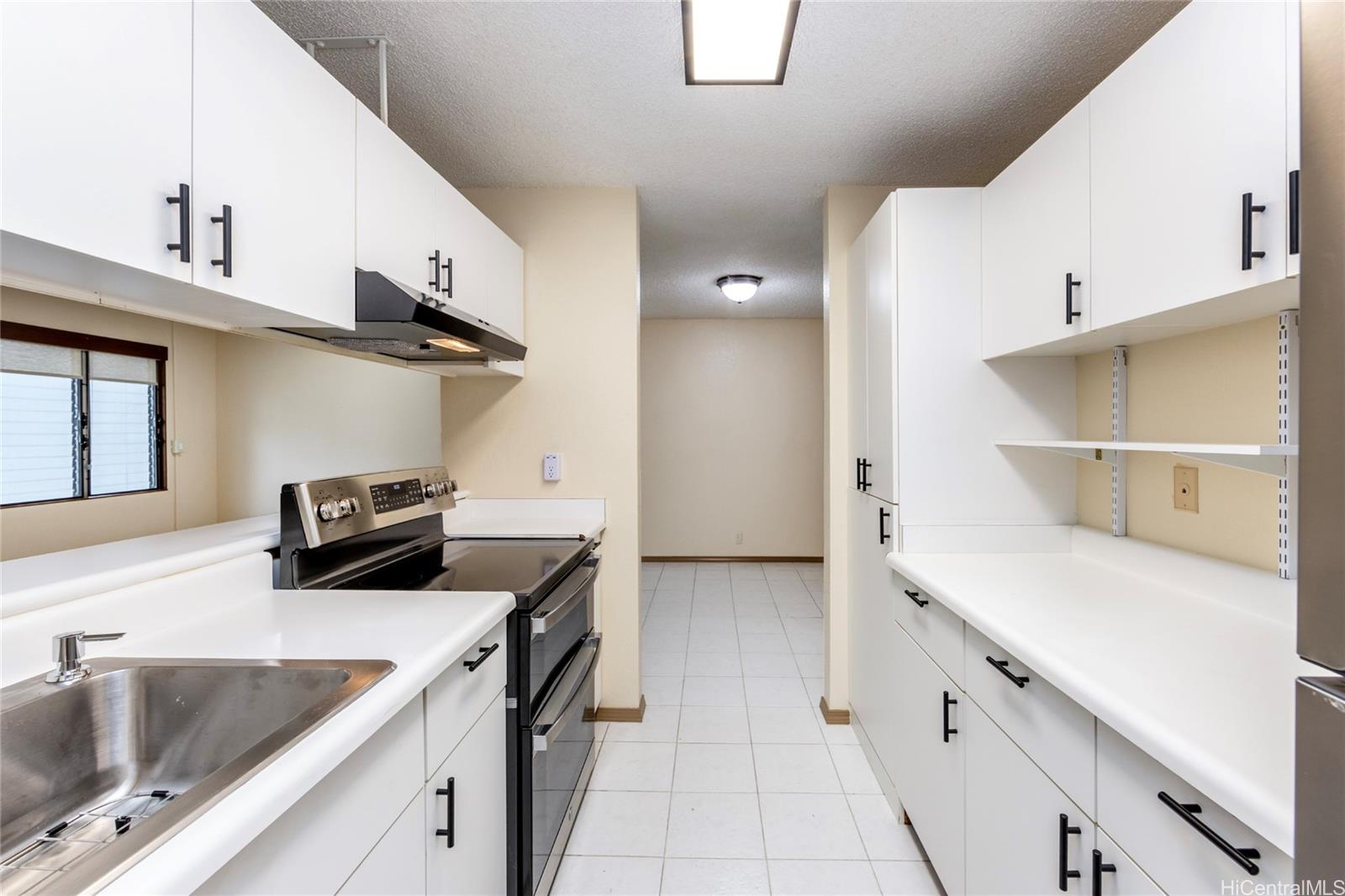 46-261 Kahuhipa St Kaneohe - Rental - photo 7 of 15