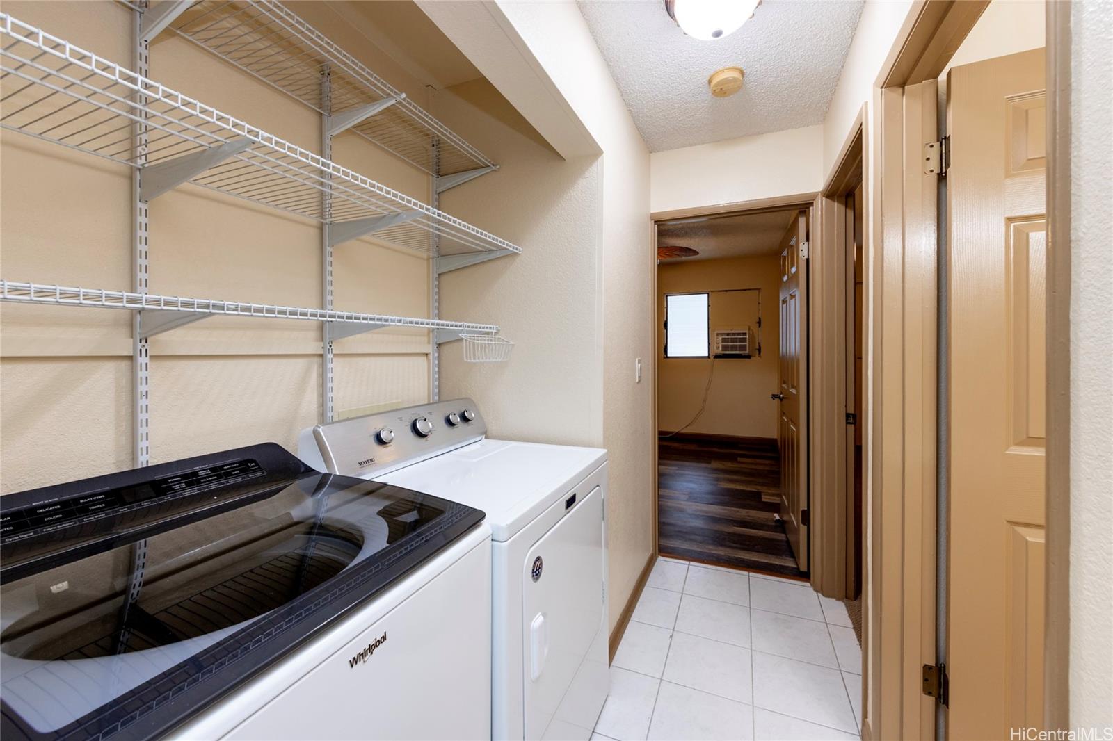 46-261 Kahuhipa St Kaneohe - Rental - photo 8 of 15