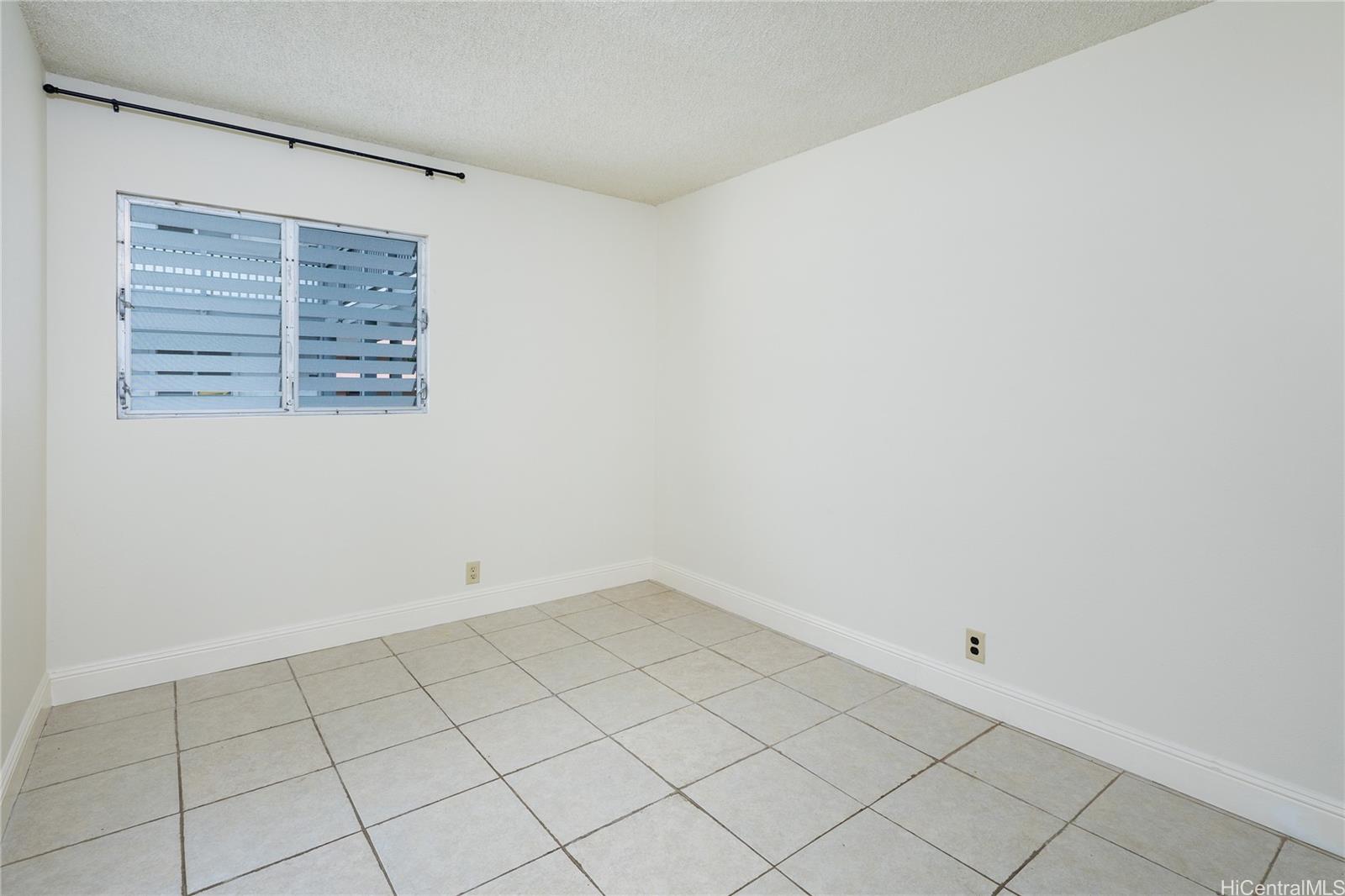 Windward Acres condo # A101, Kaneohe, Hawaii - photo 14 of 21