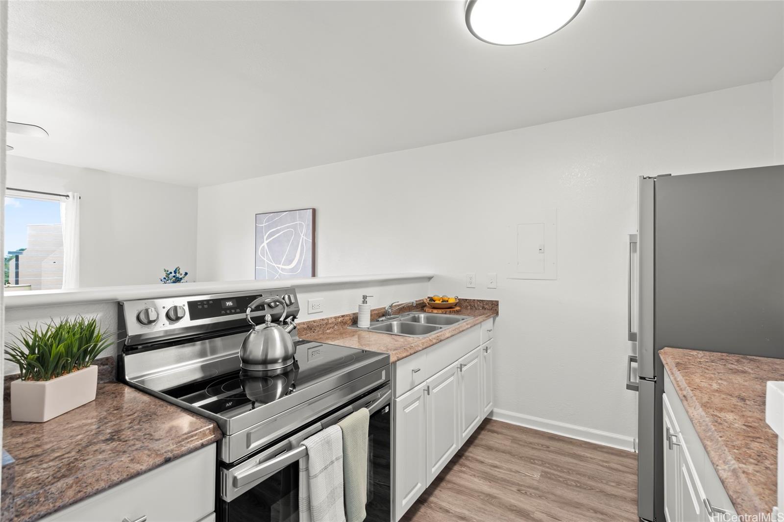 Windward Acres condo # B107, Kaneohe, Hawaii - photo 5 of 12