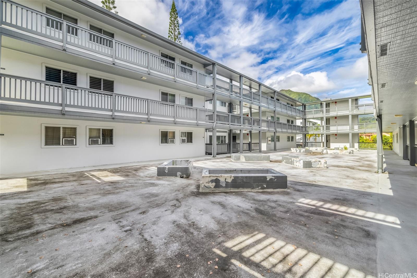 Windward Acres condo # B302, Kaneohe, Hawaii - photo 13 of 18