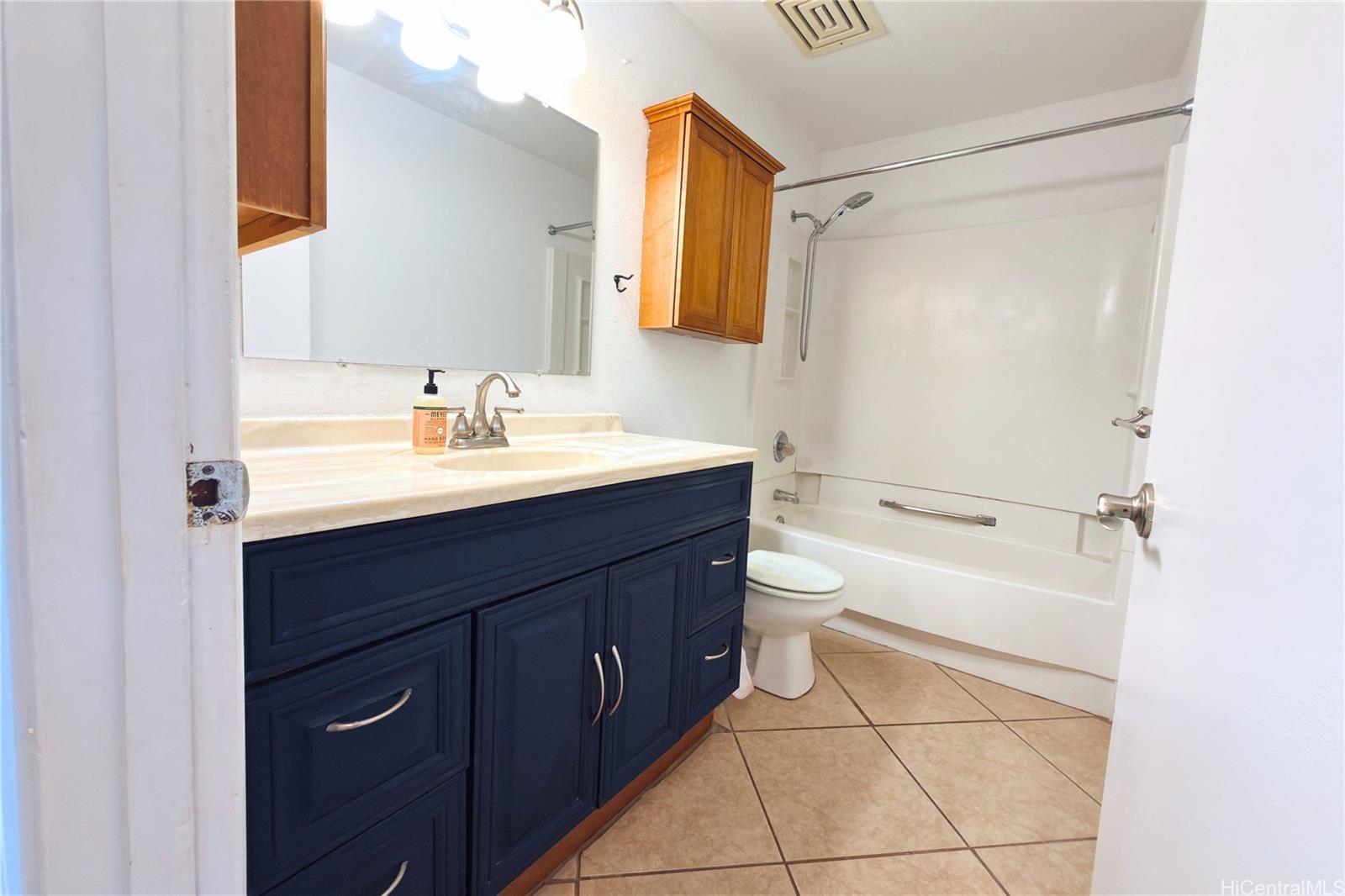 Windward Acres condo # B311, Kaneohe, Hawaii - photo 11 of 25