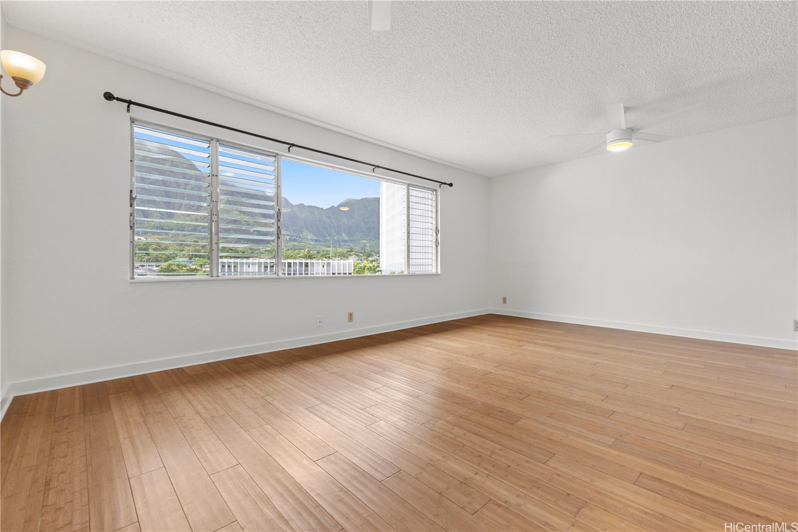 Windward Acres condo # D305, Kaneohe, Hawaii - photo 2 of 21