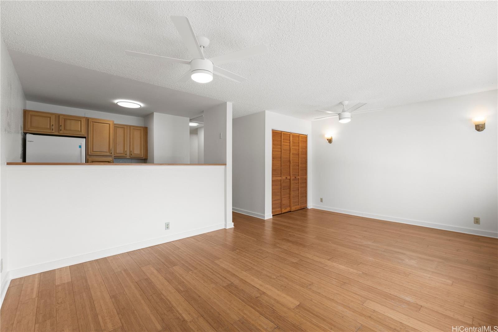 Windward Acres condo # D305, Kaneohe, Hawaii - photo 6 of 21