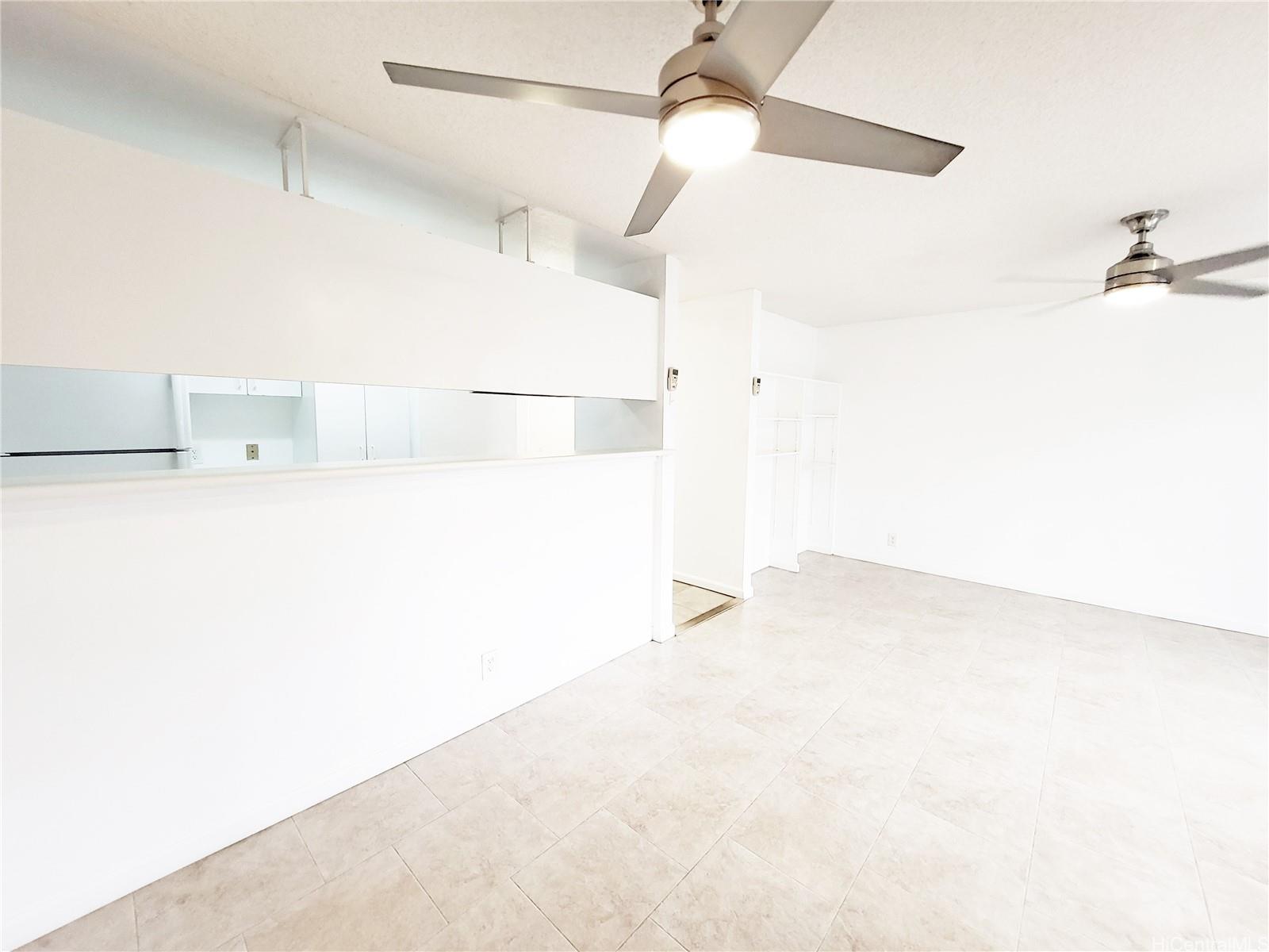 46-269 Kahuhipa St Kaneohe - Rental - photo 4 of 18