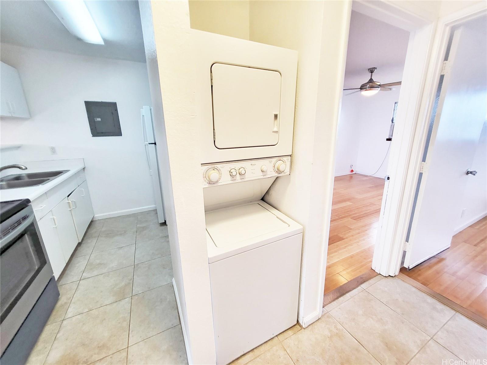 46-269 Kahuhipa St Kaneohe - Rental - photo 7 of 18