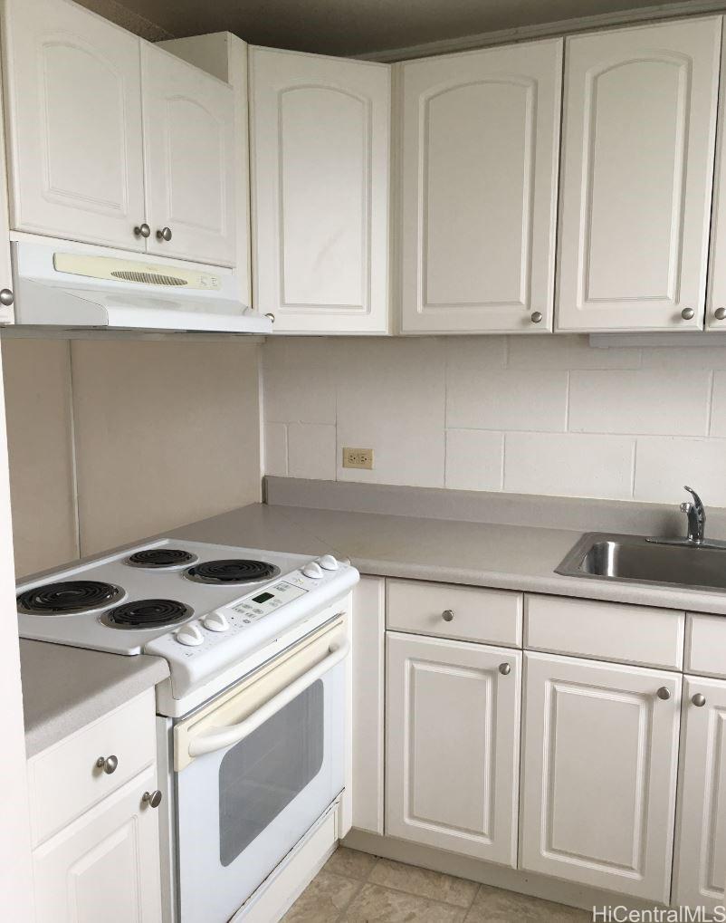 46-270 Kahuhipa St Kaneohe - Rental - photo 2 of 25