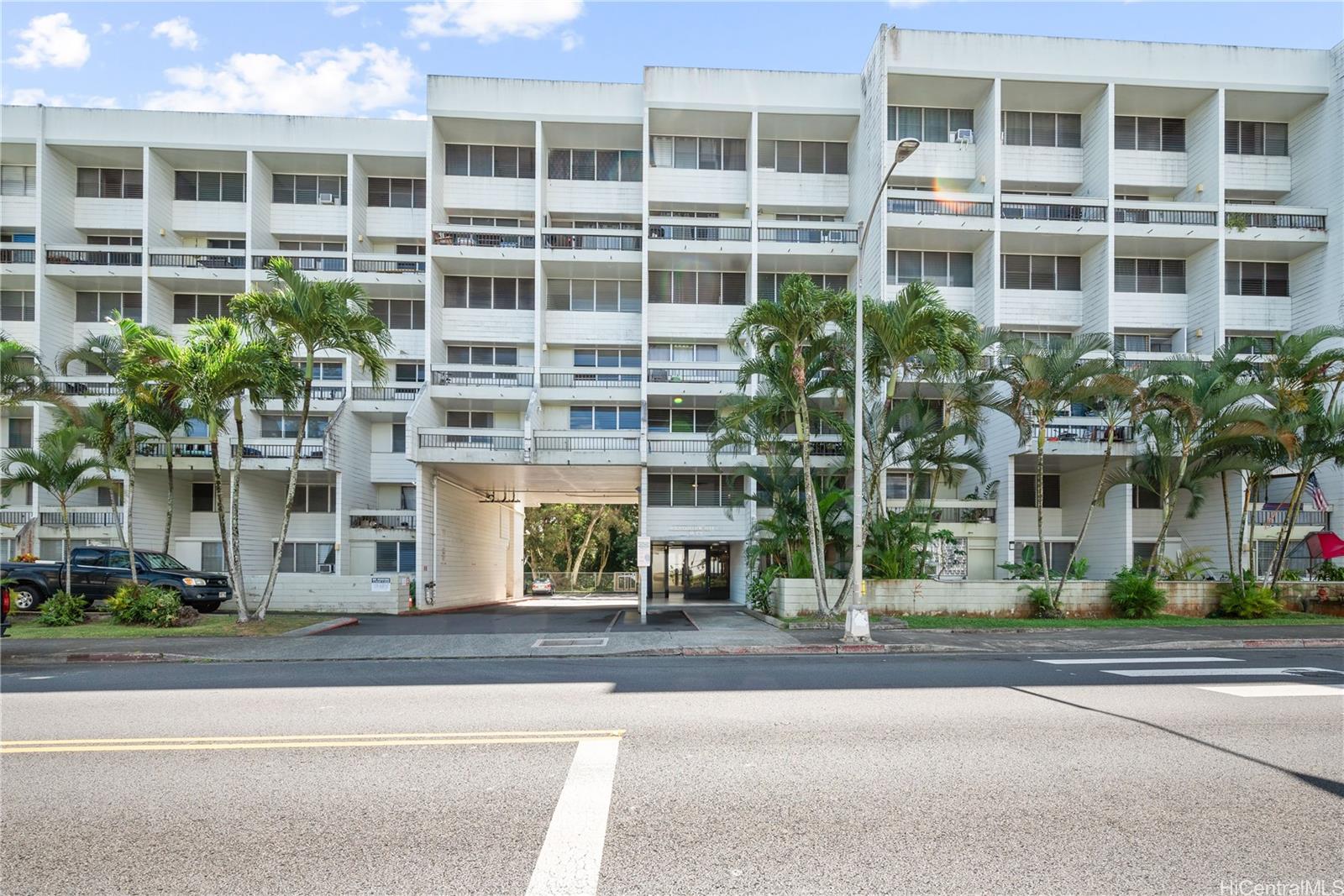 Mountain View Terrace condo # A419, Kaneohe, Hawaii - photo 2 of 3