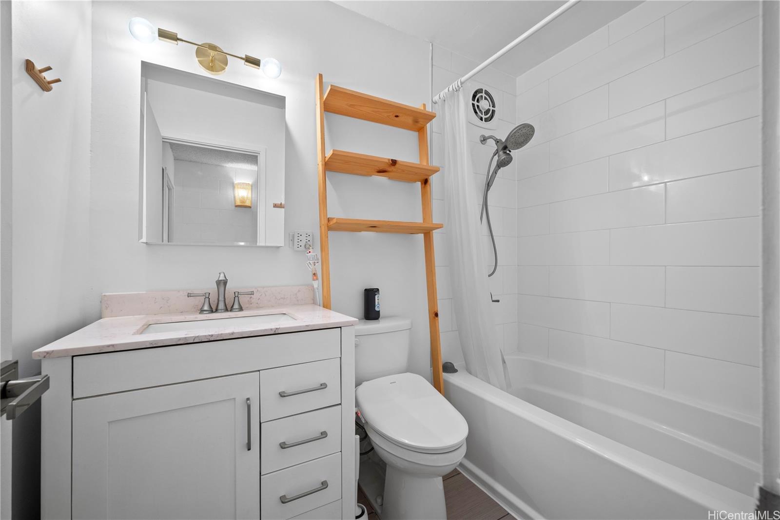 Mountain View Terrace condo # A419, Kaneohe, Hawaii - photo 7 of 22