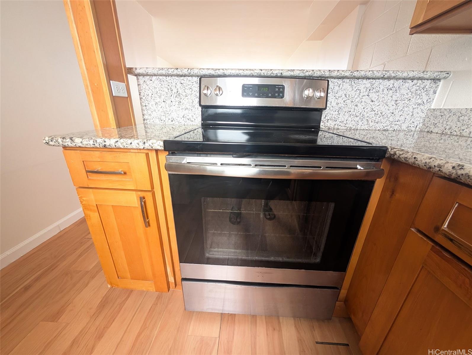 Mountain View Terrace condo # A619, Kaneohe, Hawaii - photo 3 of 24