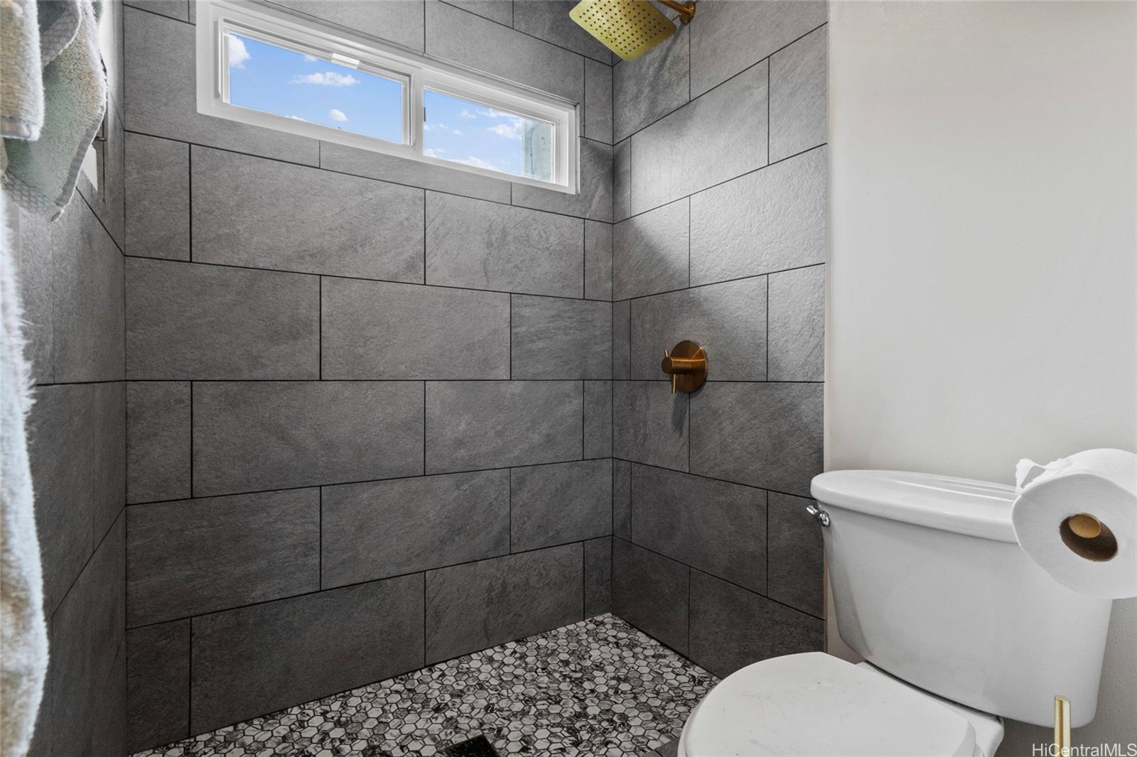 46-277  Ahui Nani Place Alii Bluffs, Kaneohe home - photo 15 of 24