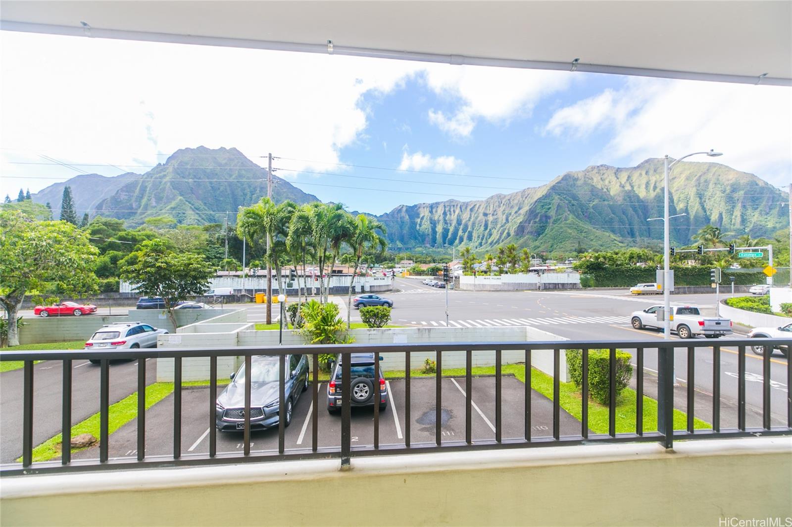 Mountain View Terrace condo # B200, Kaneohe, Hawaii - photo 2 of 25