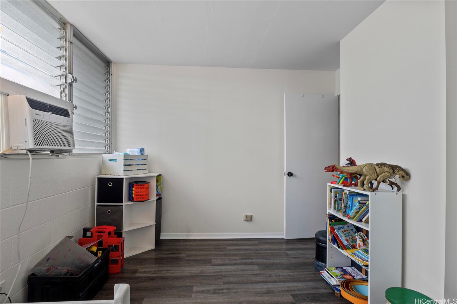 Mountain View Terrace condo # B204, Kaneohe, Hawaii - photo 16 of 20