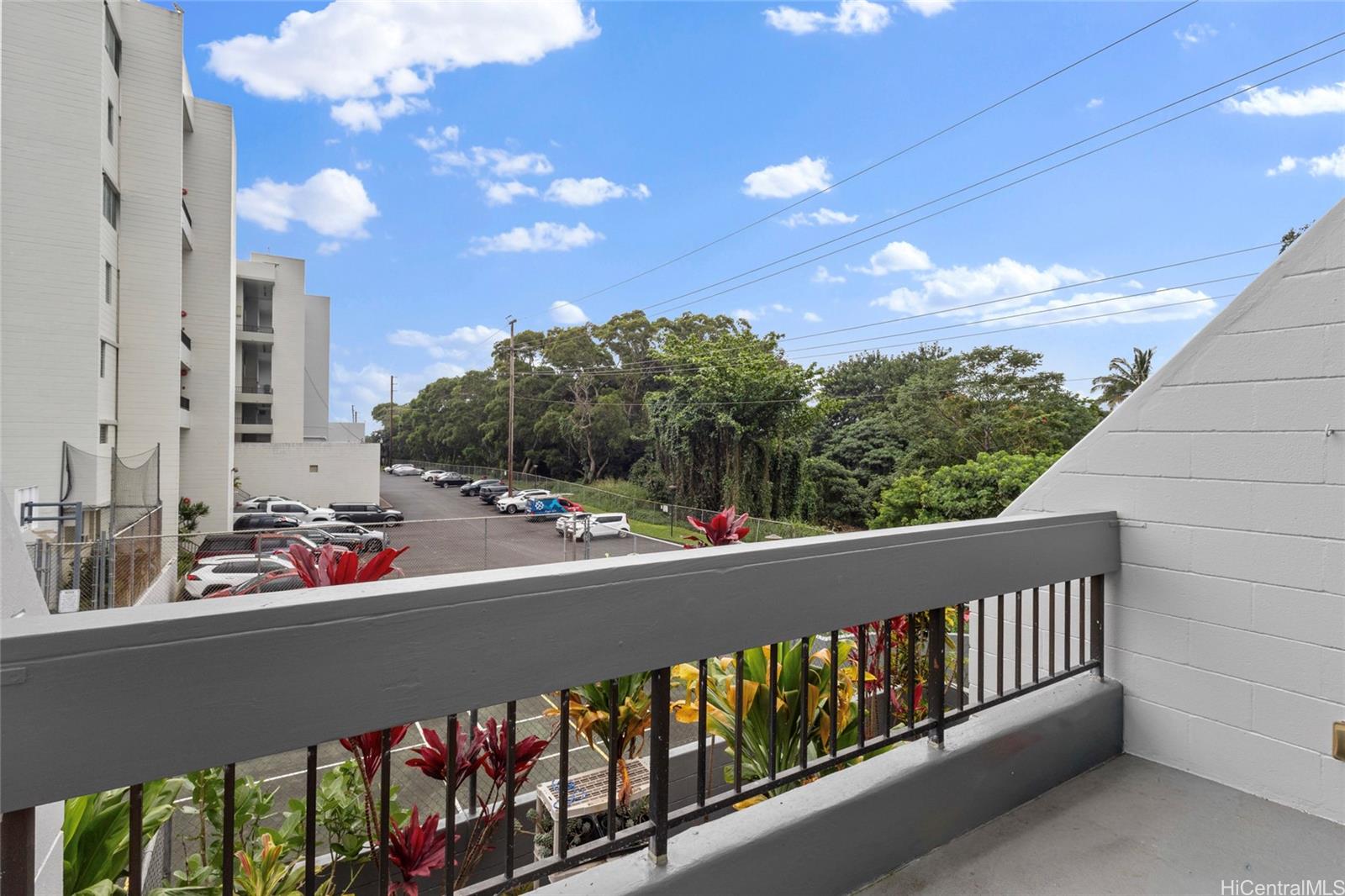 Mountain View Terrace condo # B204, Kaneohe, Hawaii - photo 19 of 20
