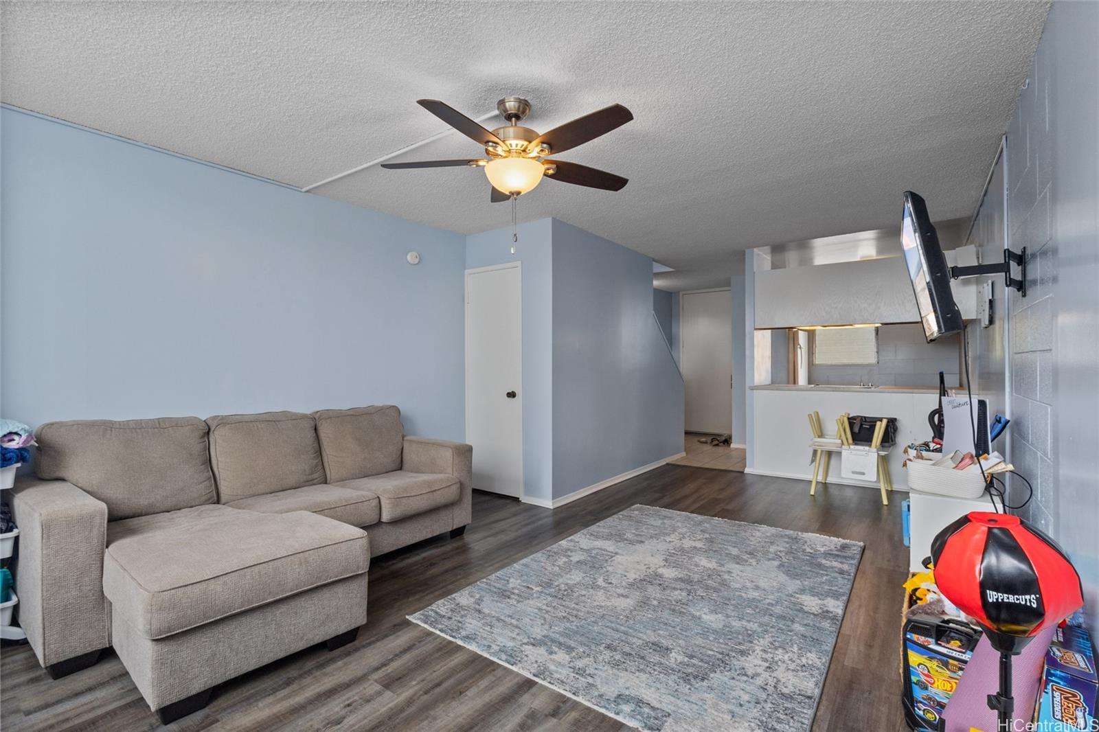 Mountain View Terrace condo # B204, Kaneohe, Hawaii - photo 5 of 20