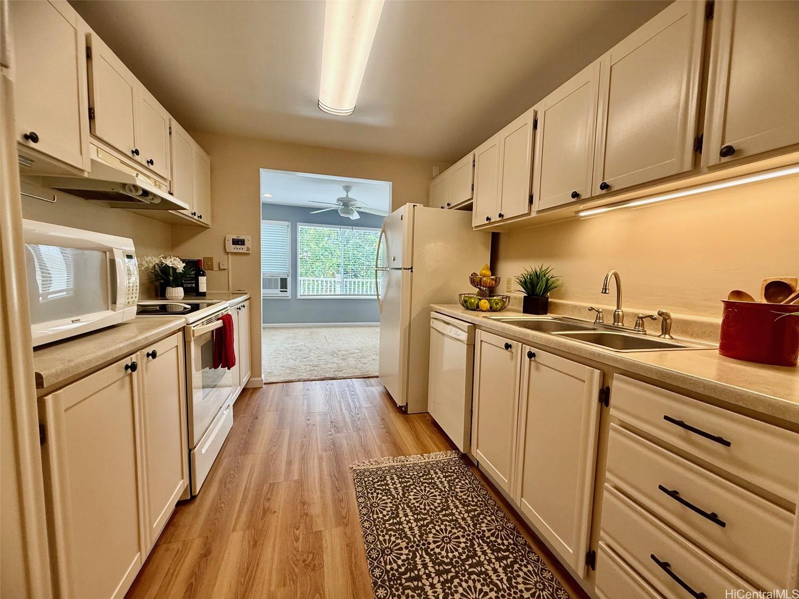 46-282  Ahui Nani Place Alii Bluffs, Kaneohe home - photo 2 of 14