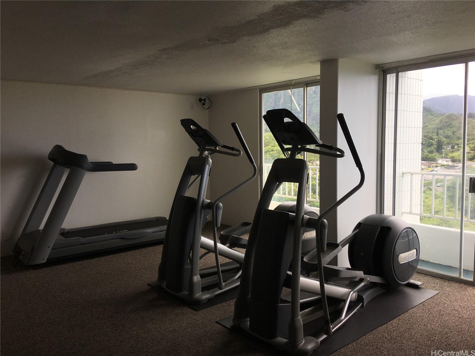 46-283 Kahuhipa St Kaneohe - Rental - photo 21 of 24