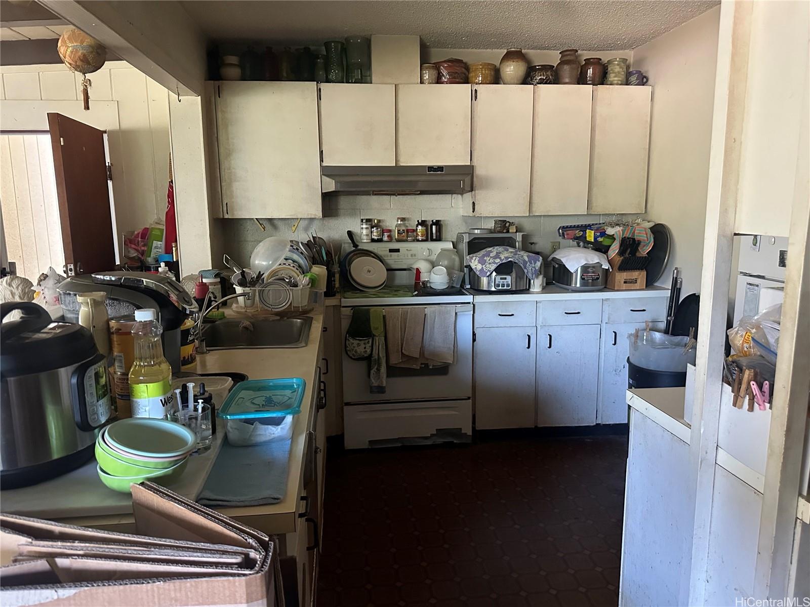 46-349  Kumoo Loop Haiku Village, Kaneohe home - photo 5 of 12