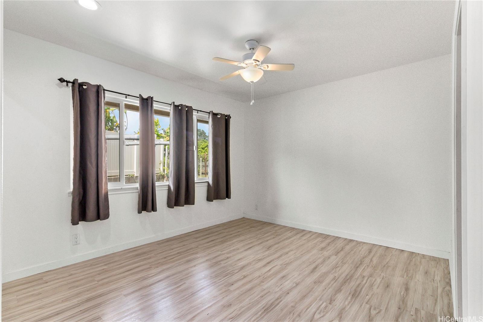 46-353  Kahuhipa Street Haiku Village, Kaneohe home - photo 12 of 24