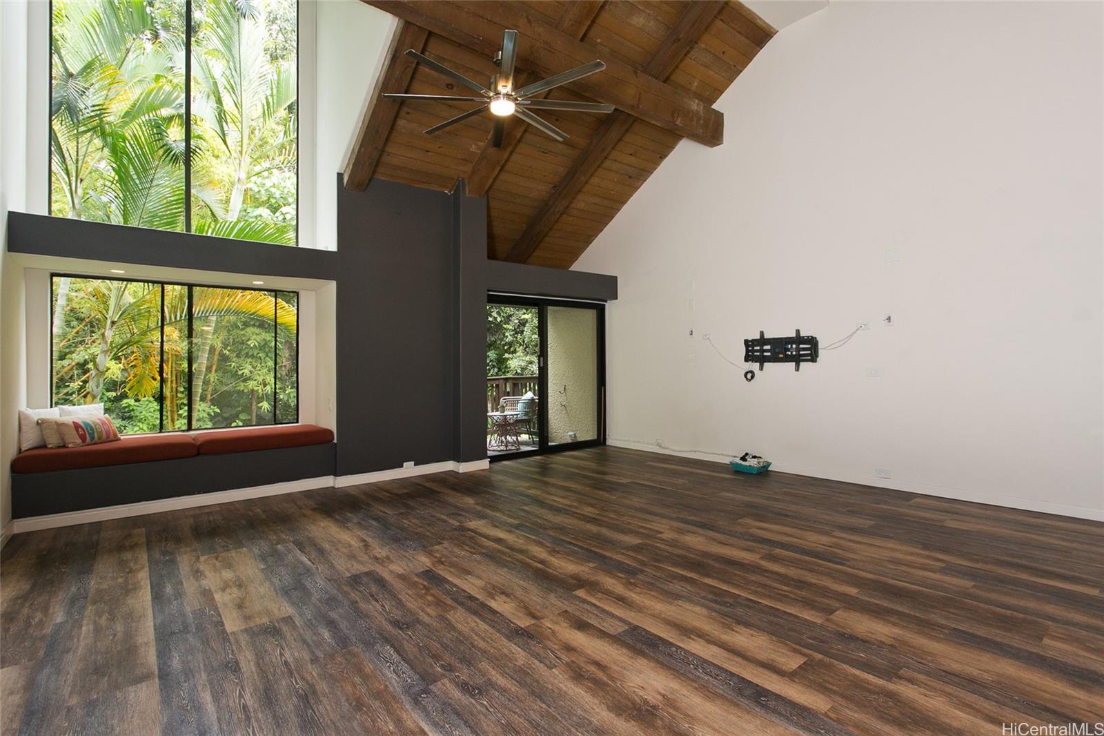 46-359 Haiku Road townhouse # C10, Kaneohe, Hawaii - photo 2 of 25