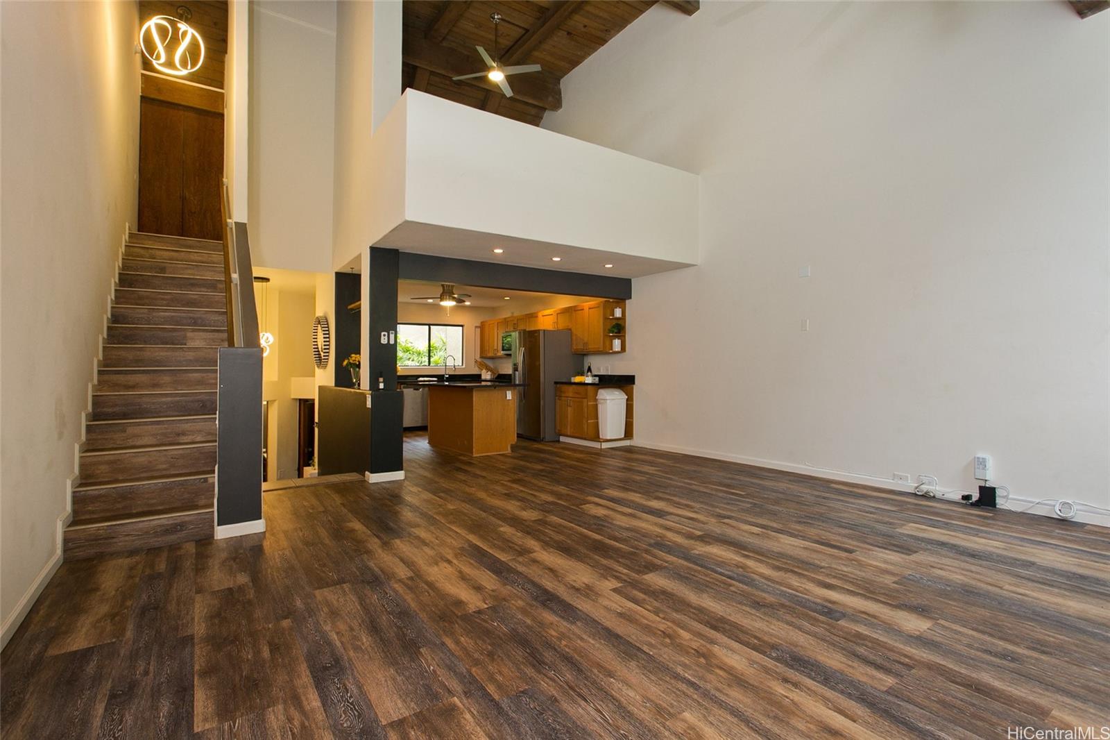 46-359 Haiku Road townhouse # C10, Kaneohe, Hawaii - photo 3 of 25