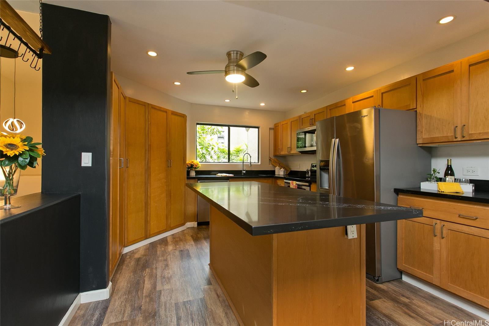 46-359 Haiku Road townhouse # C10, Kaneohe, Hawaii - photo 6 of 25