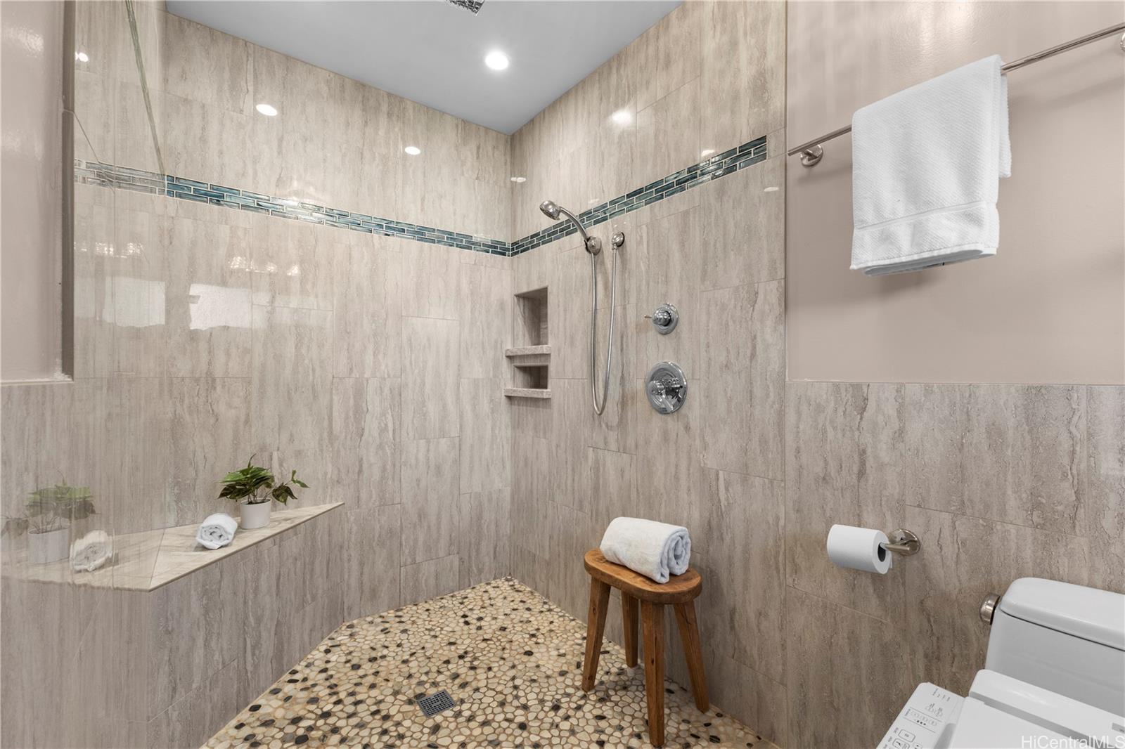 46-363  Holokaa Place Haiku Plantation, Kaneohe home - photo 13 of 25