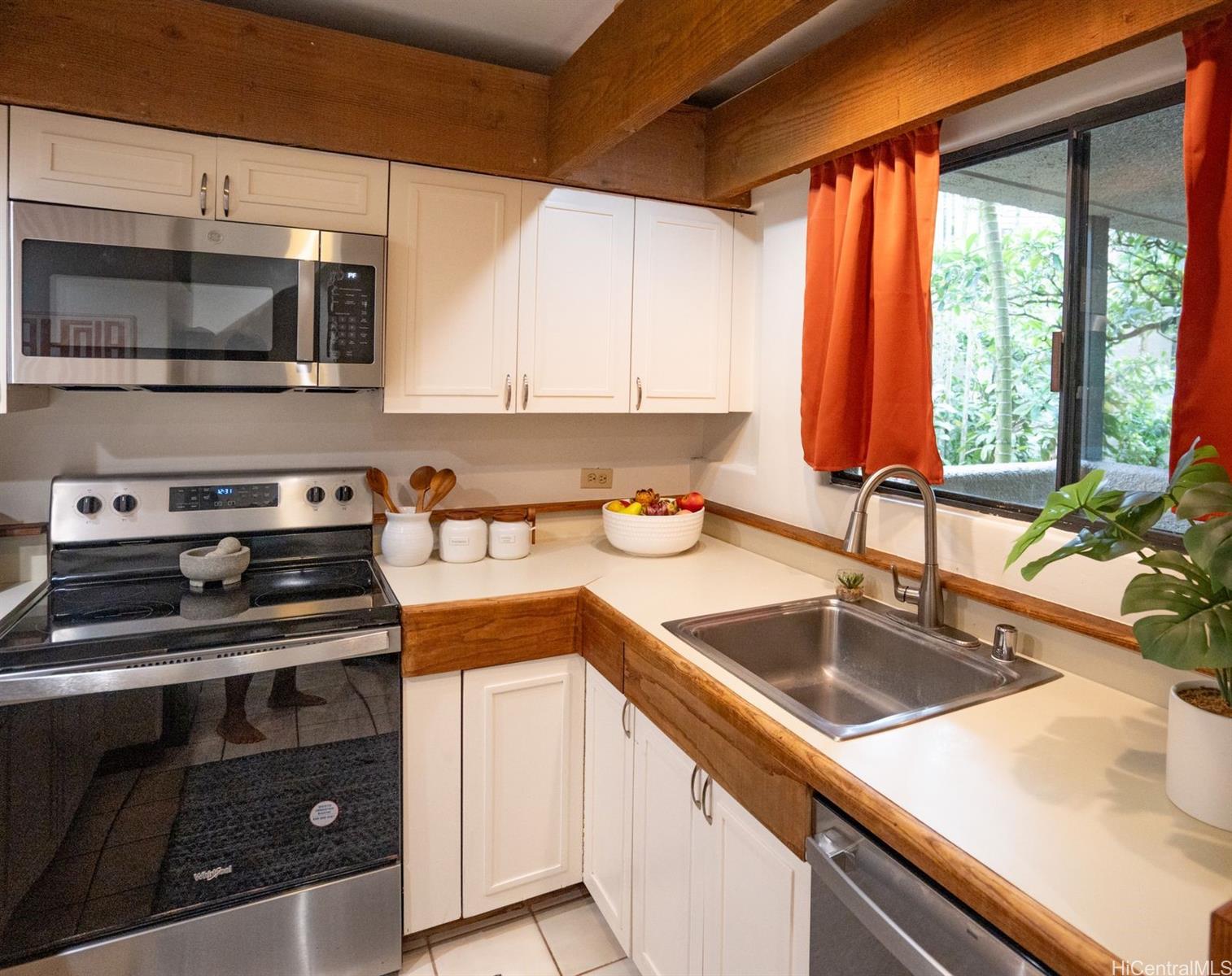 8086906377 townhouse # F3, Kaneohe, Hawaii - photo 6 of 18