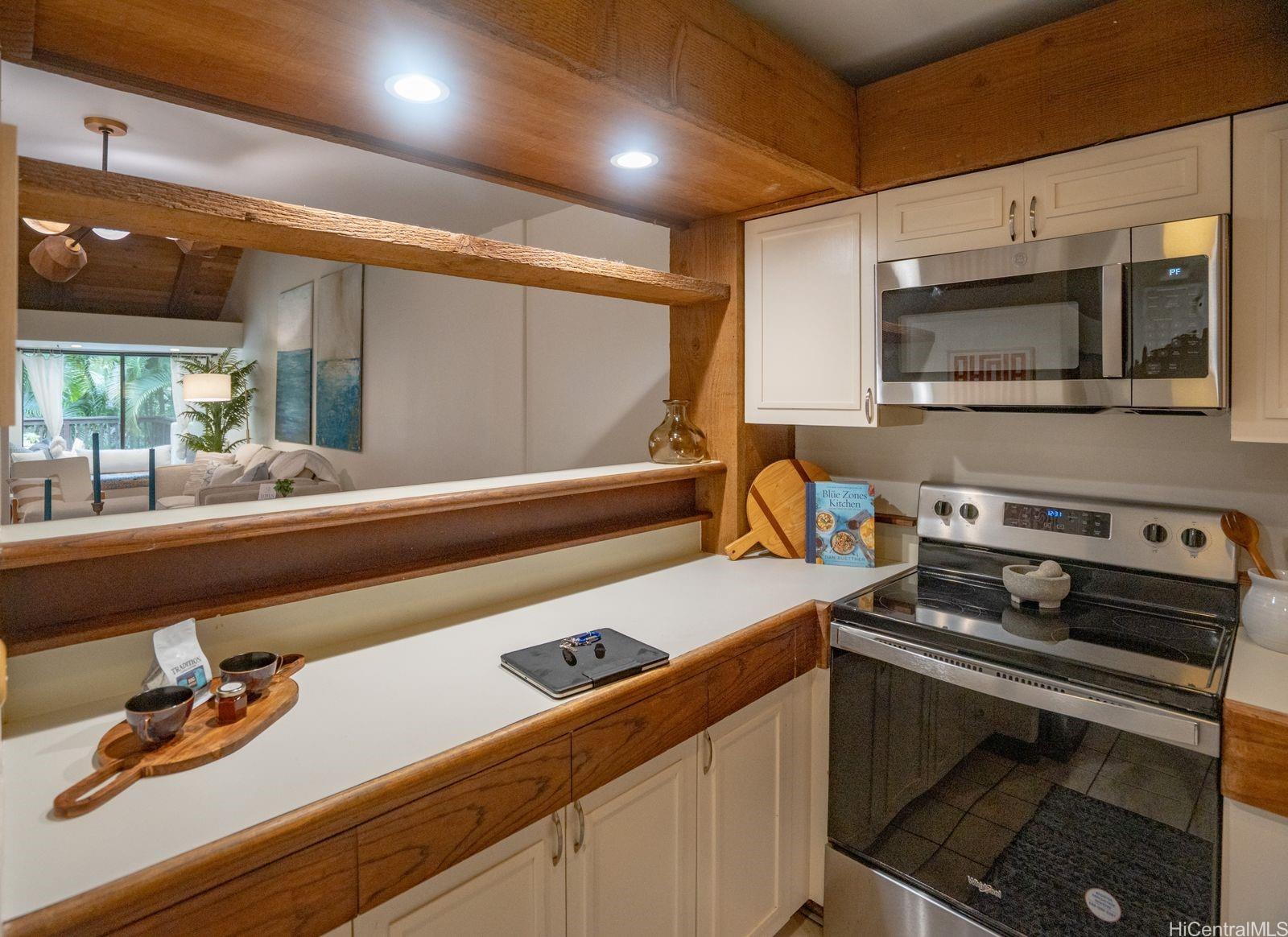 8086906377 townhouse # F3, Kaneohe, Hawaii - photo 7 of 18